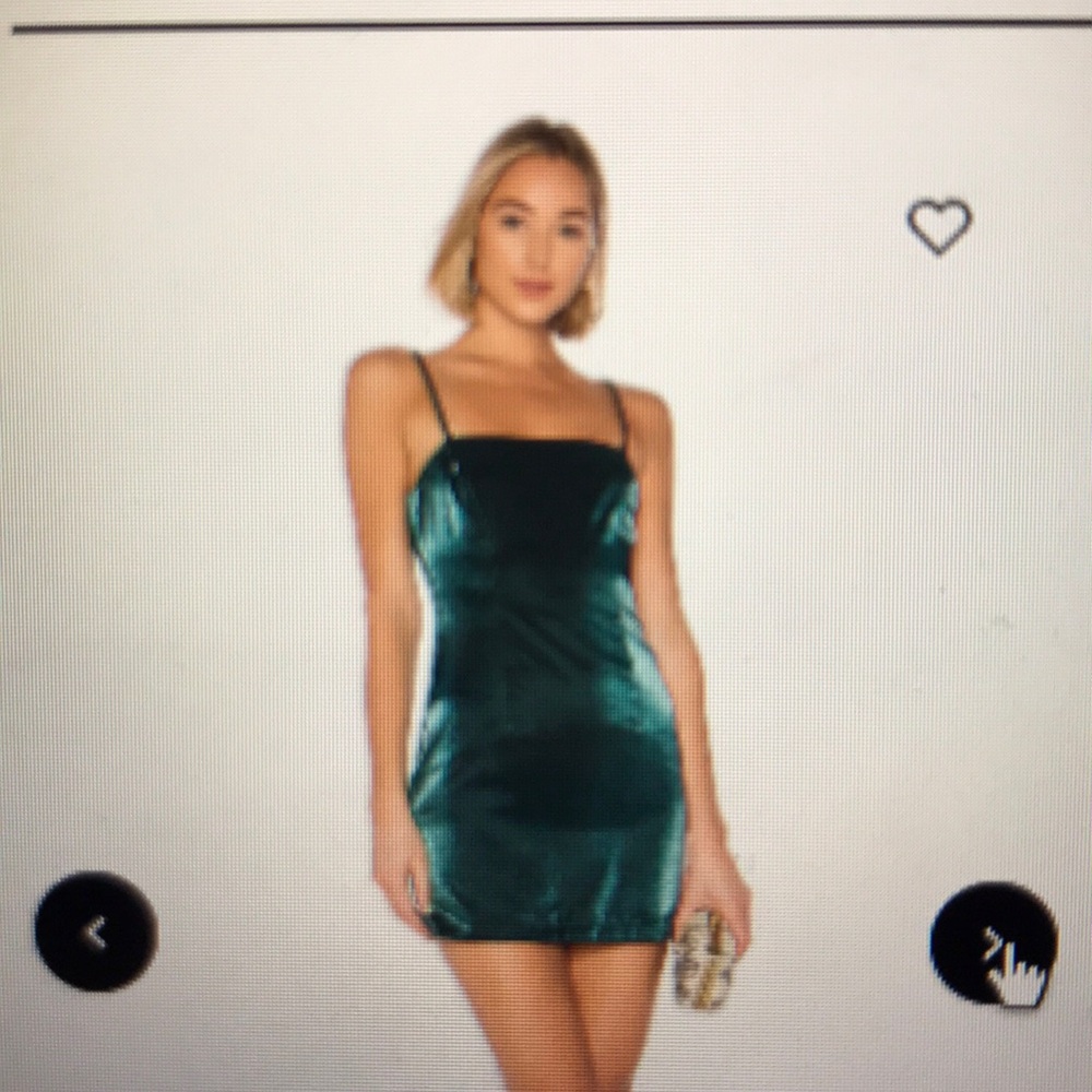 COPY - Dress - Picture 3 of 3